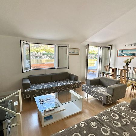 Vila House With Big Terrace And Beautiful Sea View Kotor Exteriér fotografie