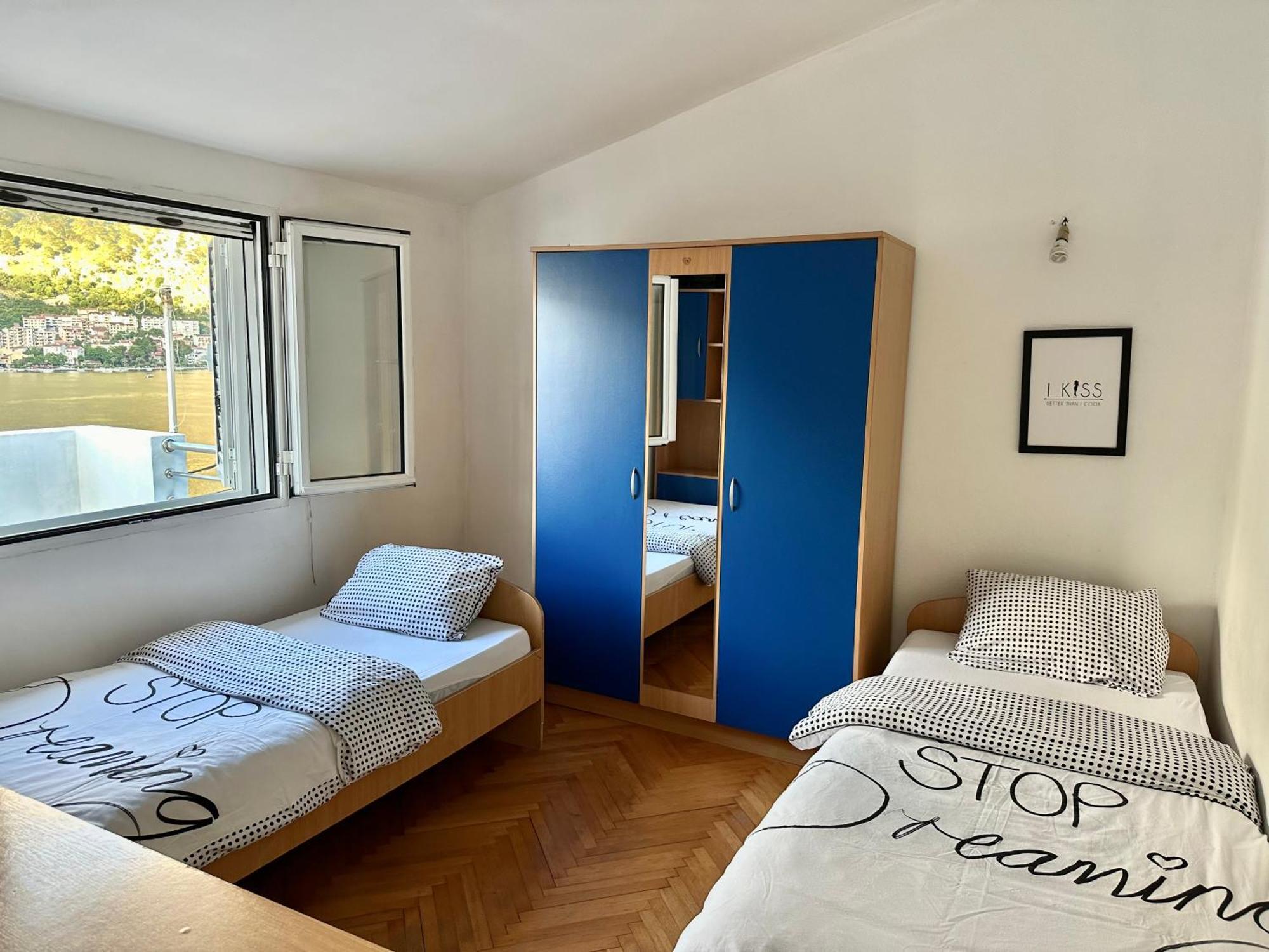 Vila House With Big Terrace And Beautiful Sea View Kotor Exteriér fotografie